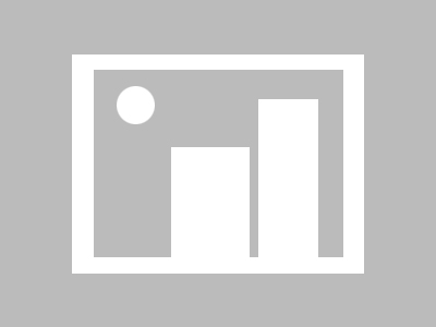 射击男选手实力出击，成功勇夺金牌